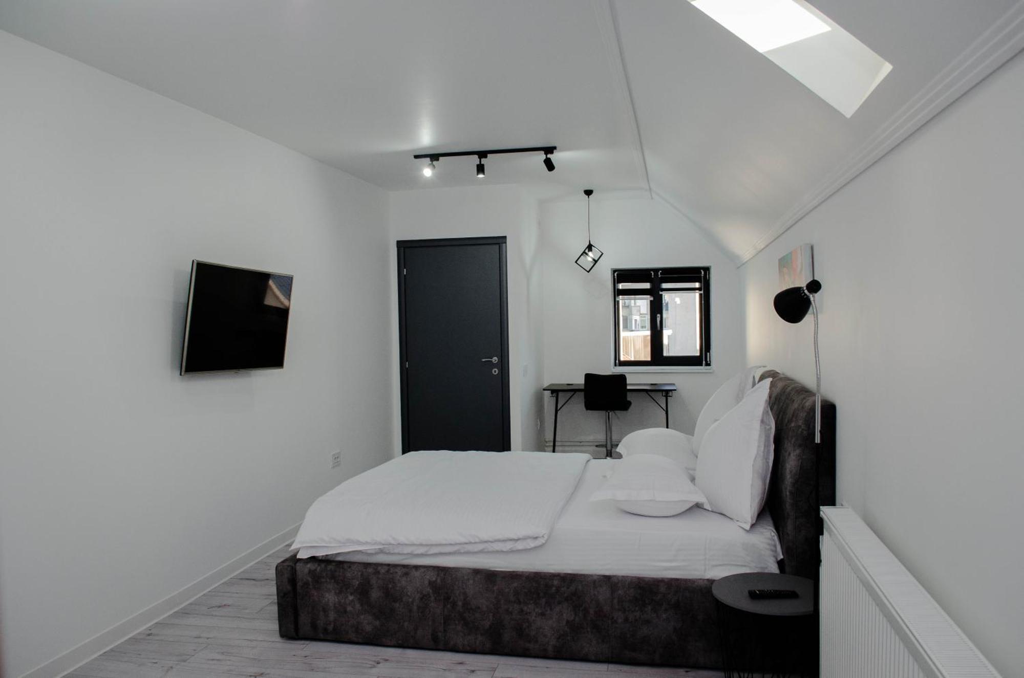 Apartmán Pentgarden Penthouse Jacuzzi Târgu Jiu Exteriér fotografie