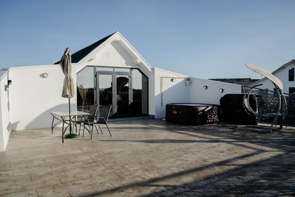 Apartmán Pentgarden Penthouse Jacuzzi Târgu Jiu Exteriér fotografie