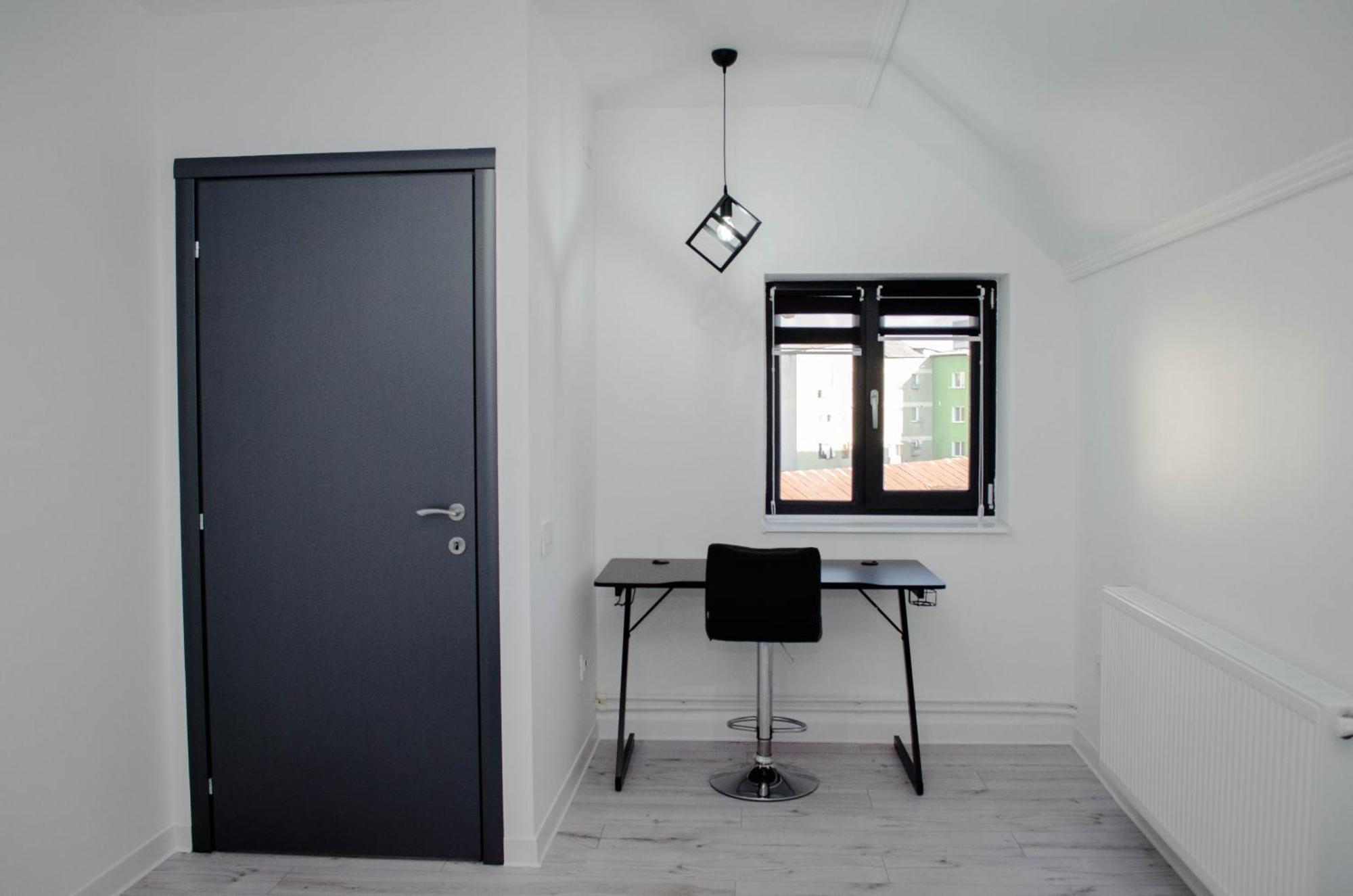 Apartmán Pentgarden Penthouse Jacuzzi Târgu Jiu Exteriér fotografie